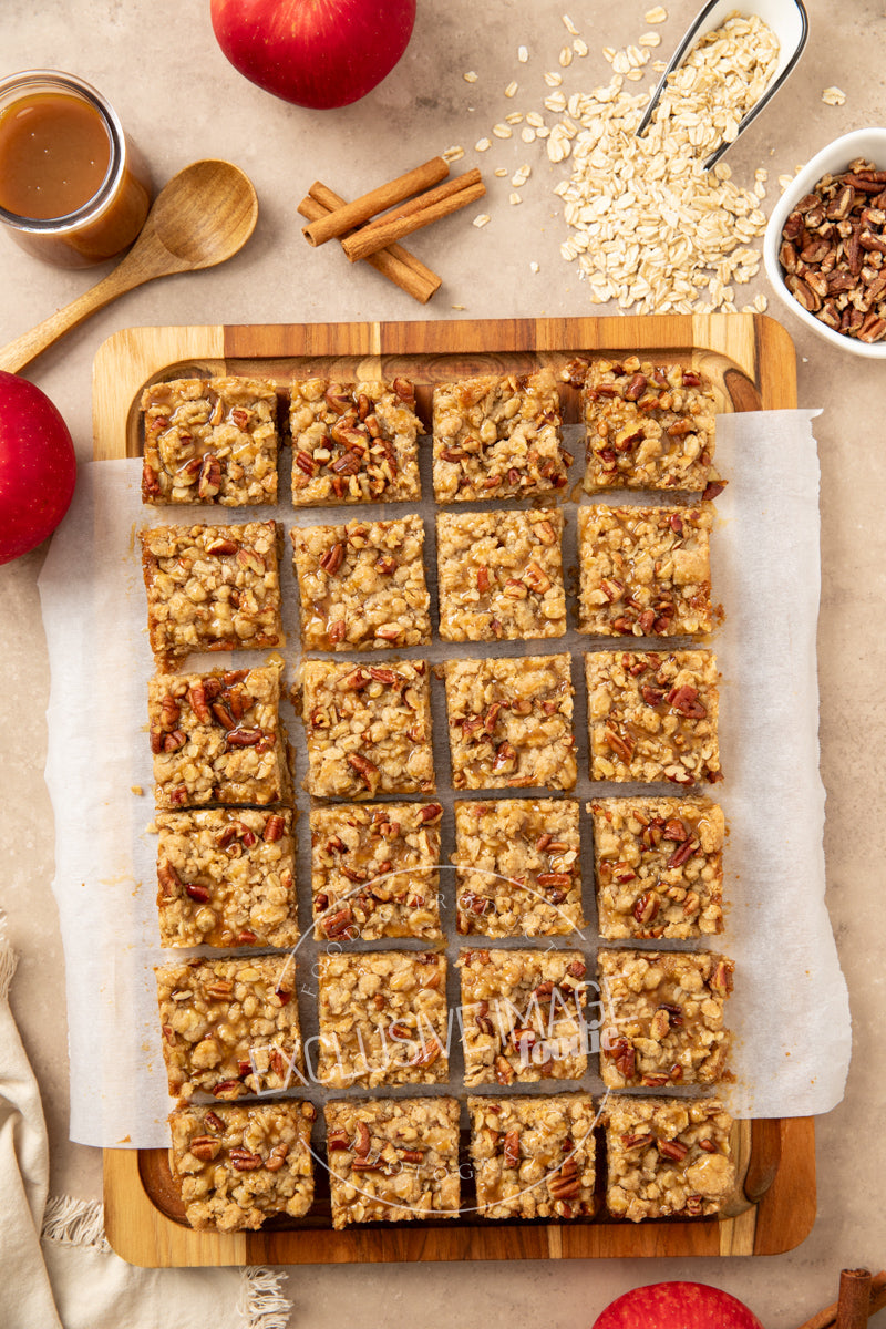 Oatmeal Apple Bars with Toasted Pecans Recipe (exclusive)