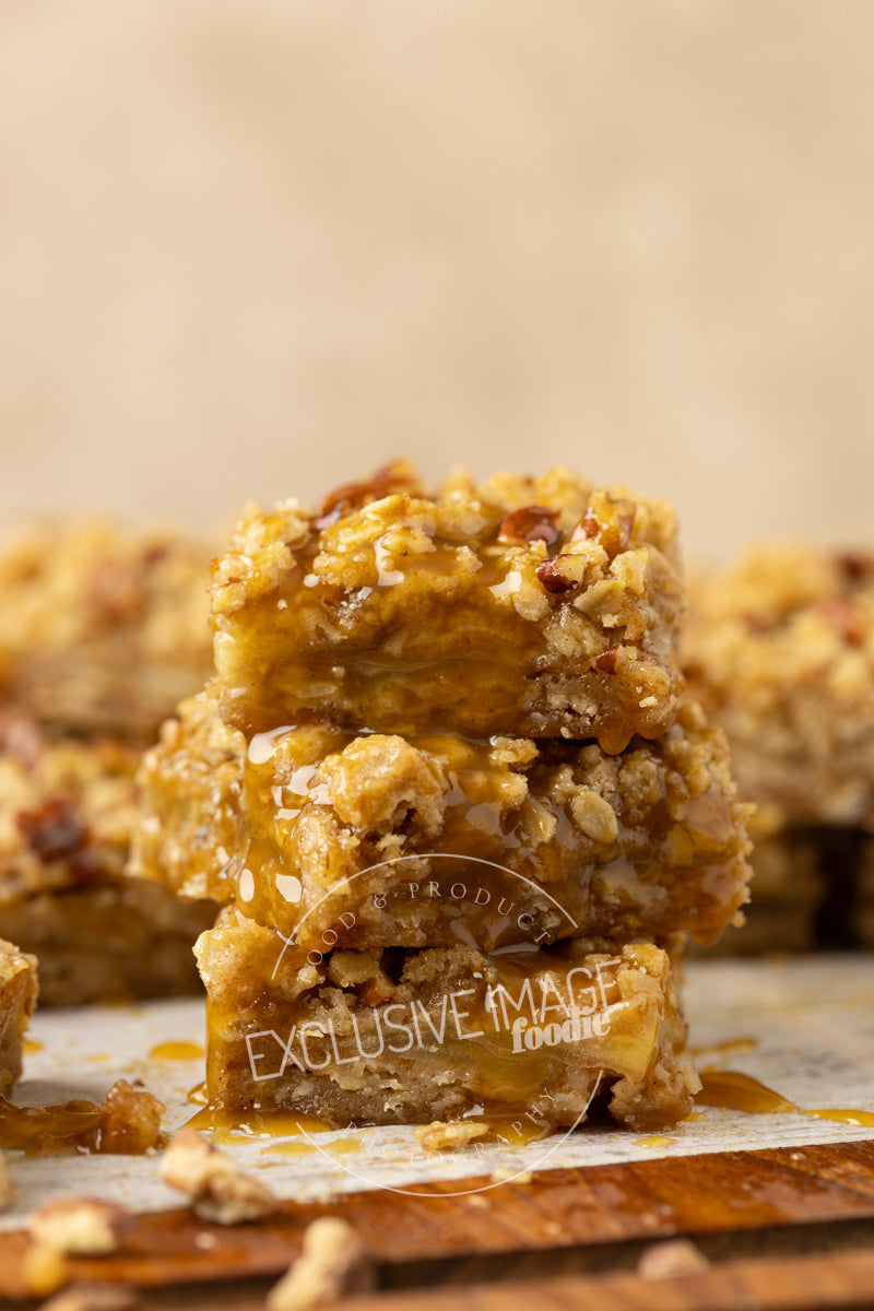 Oatmeal Apple Bars with Toasted Pecans Recipe (exclusive)