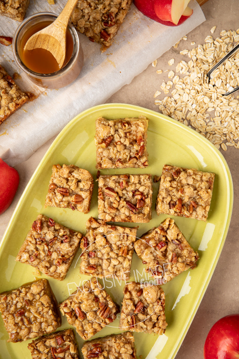 Oatmeal Apple Bars with Toasted Pecans Recipe (exclusive)