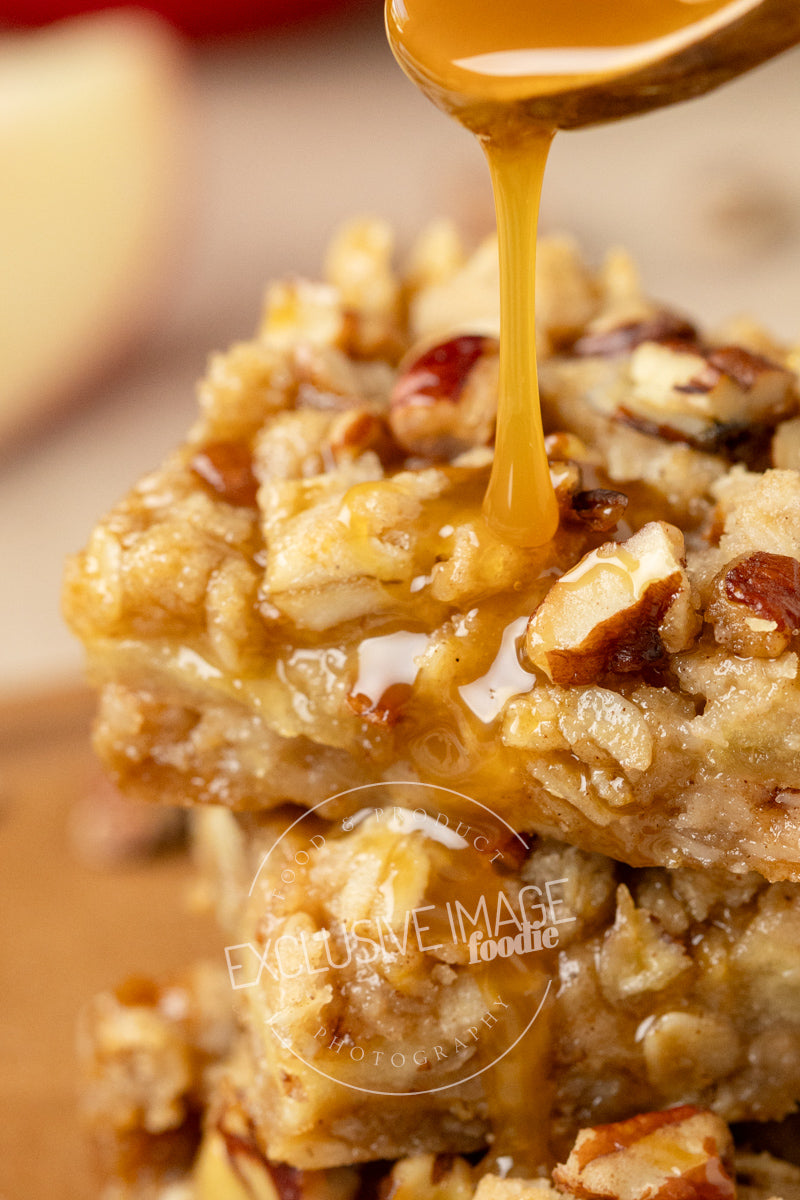 Oatmeal Apple Bars with Toasted Pecans Recipe (exclusive)