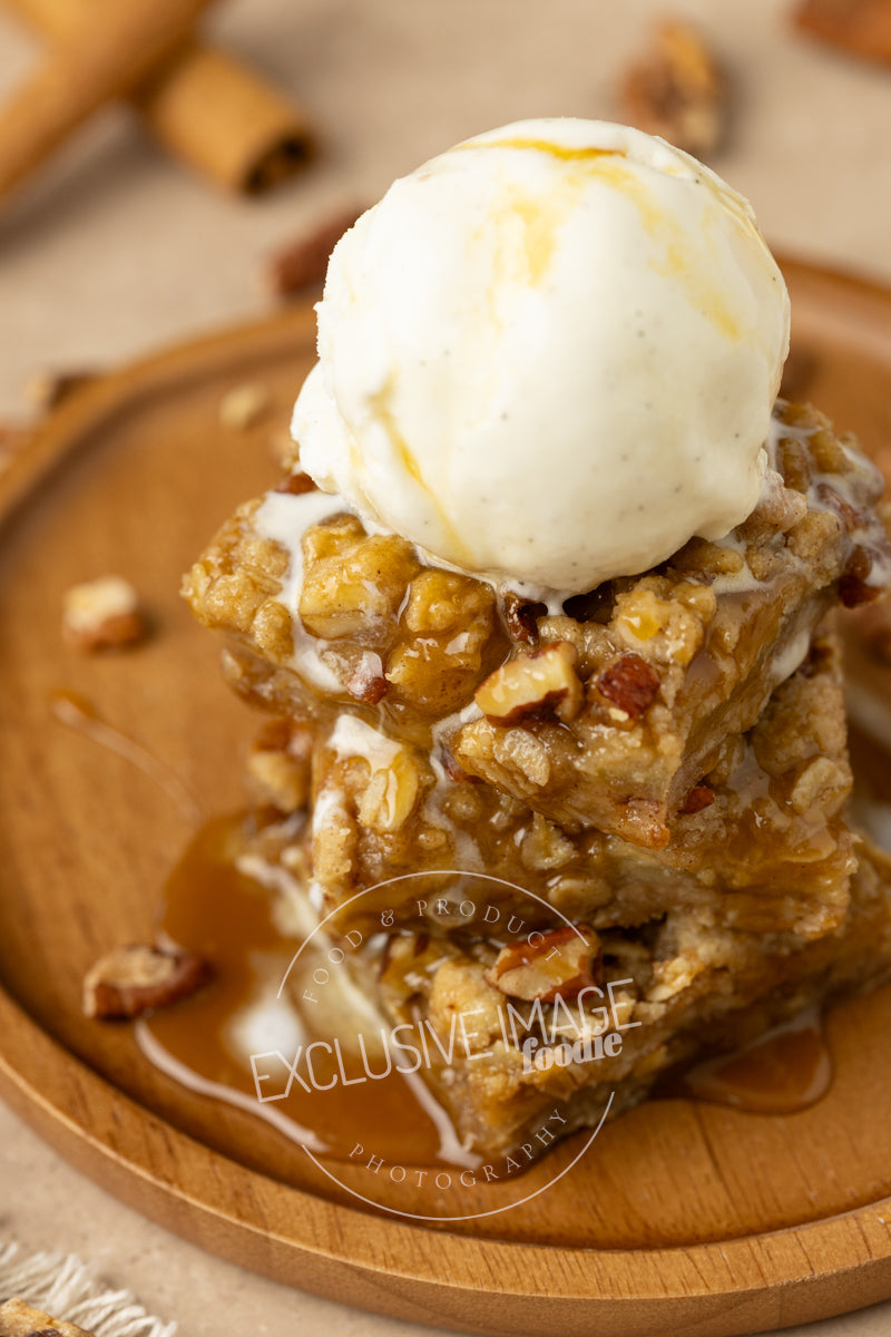 Oatmeal Apple Bars with Toasted Pecans Recipe (exclusive)