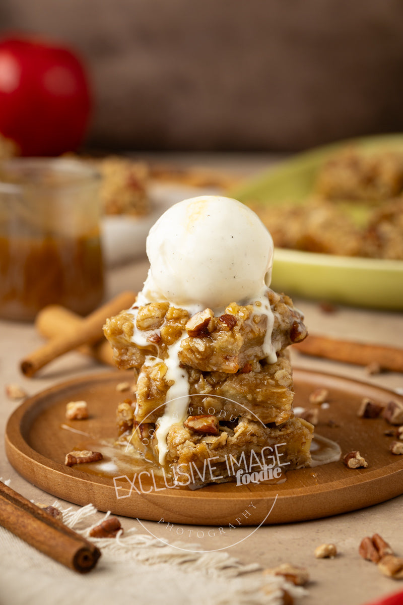 Oatmeal Apple Bars with Toasted Pecans Recipe (exclusive)
