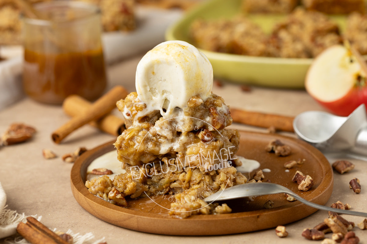 Oatmeal Apple Bars with Toasted Pecans Recipe (exclusive)