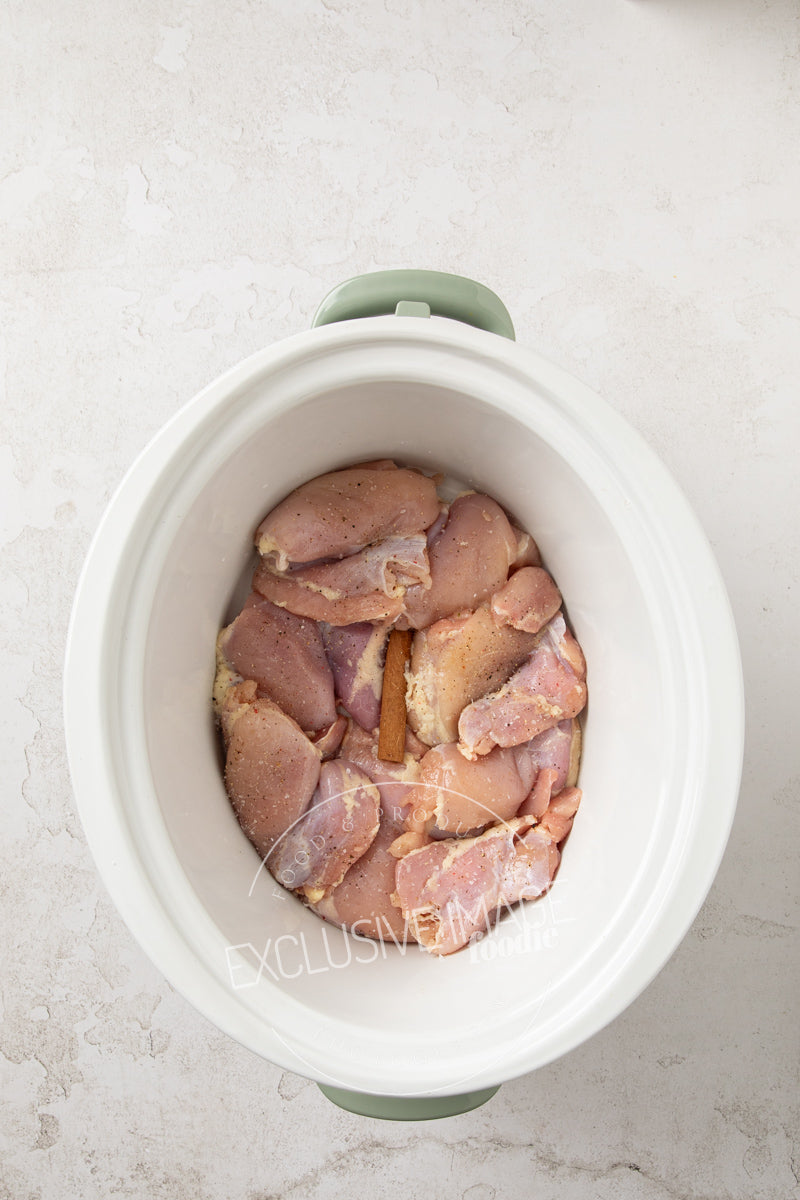 Slow Cooker BBQ Chicken Thighs Recipe (exclusive)