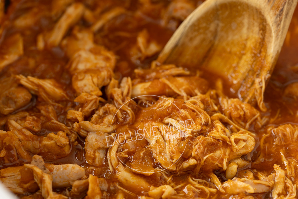 Slow Cooker BBQ Chicken Thighs Recipe (exclusive)