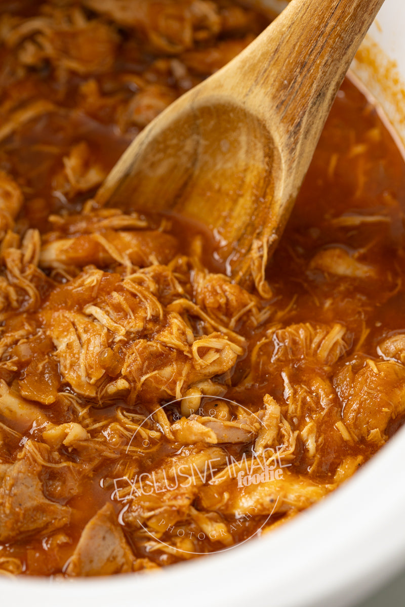 Slow Cooker BBQ Chicken Thighs Recipe (exclusive)