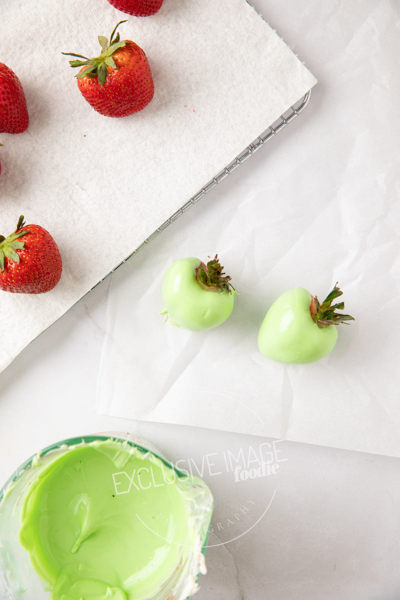 Wicked Themed White Chocolate Covered Strawberries Recipe + VIDEO (exclusive)