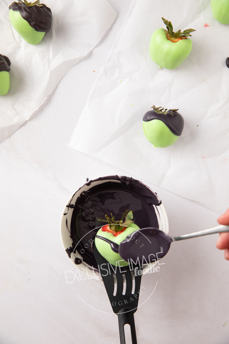 Wicked Themed White Chocolate Covered Strawberries Recipe + VIDEO (exclusive)