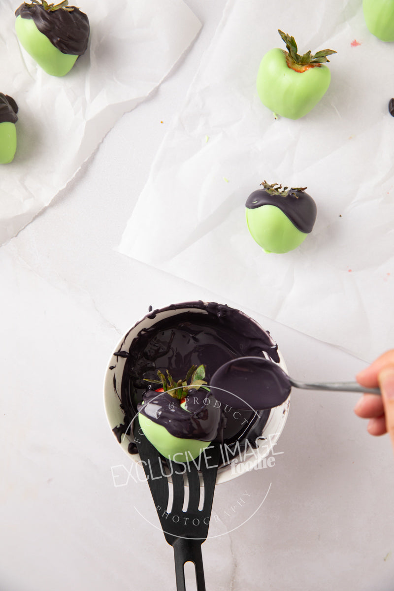 Wicked Themed White Chocolate Covered Strawberries Recipe + VIDEO (exclusive)