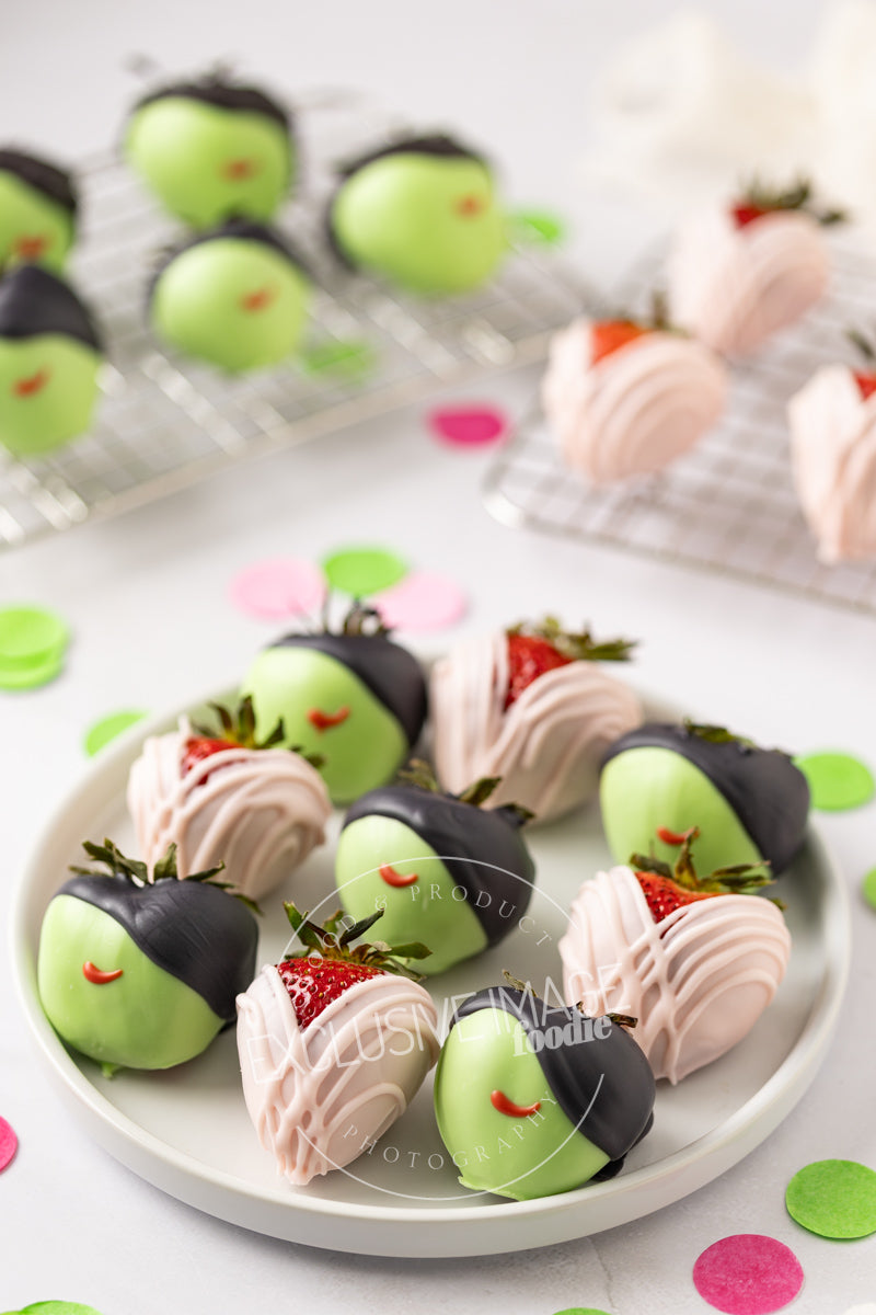Wicked Themed White Chocolate Covered Strawberries Recipe + VIDEO (exclusive)