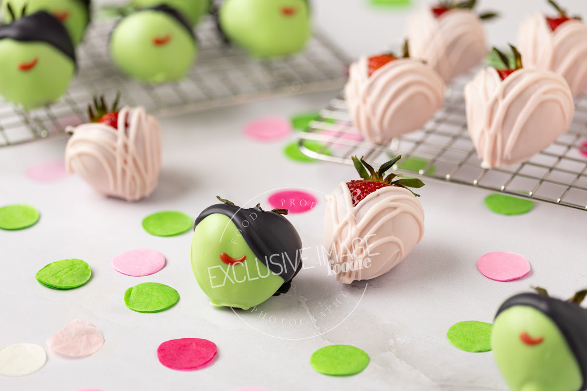 Wicked Themed White Chocolate Covered Strawberries Recipe + VIDEO (exclusive)