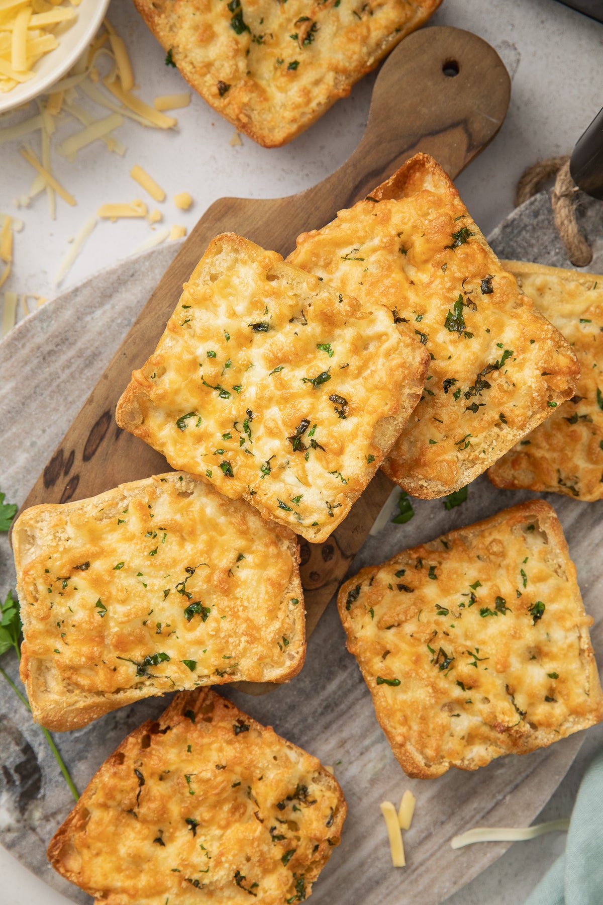Air Fryer Cheesy Ciabatta Garlic Bread Recipe (exclusive)
