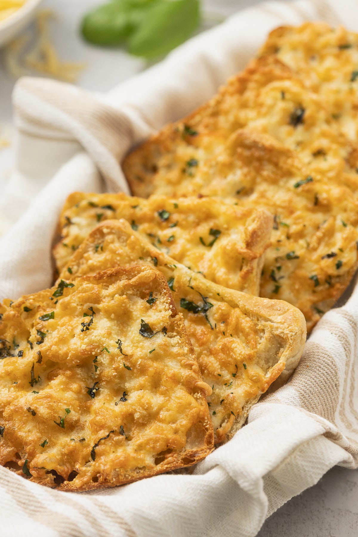 Air Fryer Cheesy Ciabatta Garlic Bread Recipe (exclusive)