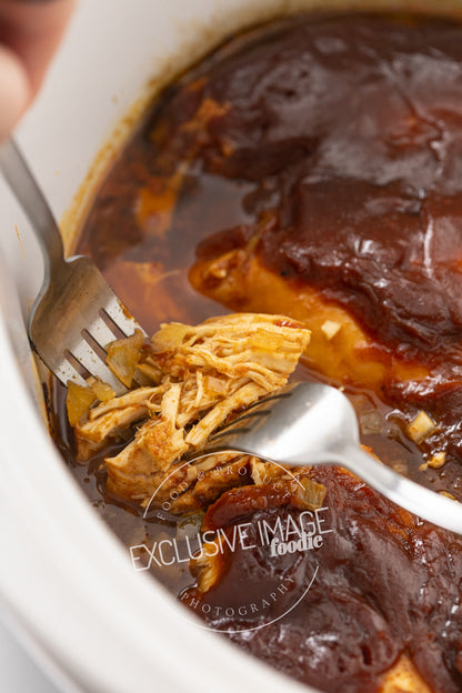 Slow Cooker Sweet & Smoky BBQ Chicken Sliders Recipe (exclusive)