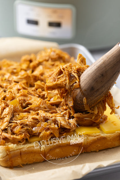 Slow Cooker Sweet & Smoky BBQ Chicken Sliders Recipe (exclusive)