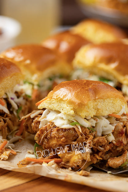 Slow Cooker Sweet & Smoky BBQ Chicken Sliders Recipe (exclusive)