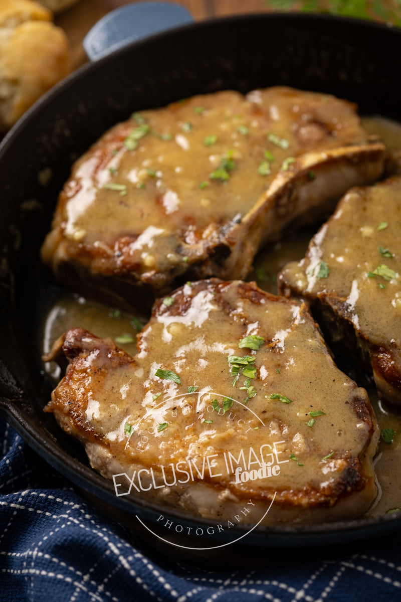 Honey Mustard Pan-Fried Pork Chops Recipe (exclusive)