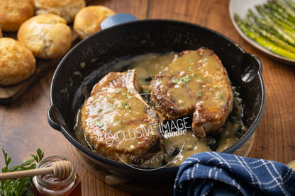 Honey Mustard Pan-Fried Pork Chops Recipe (exclusive)