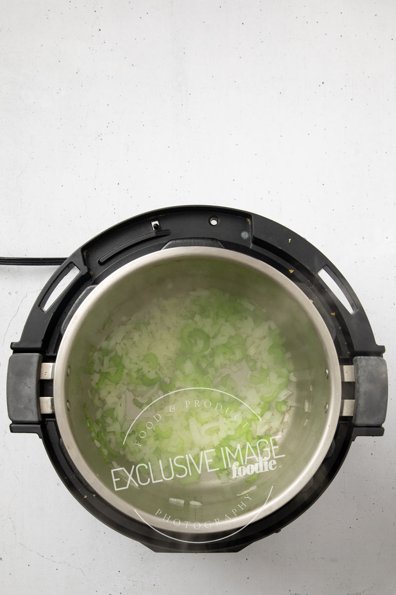 Instant pot chicken pot pie recipe process photography food blog
