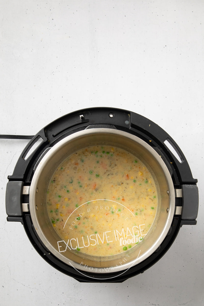 Instant pot chicken pot pie recipe process photography food blog
