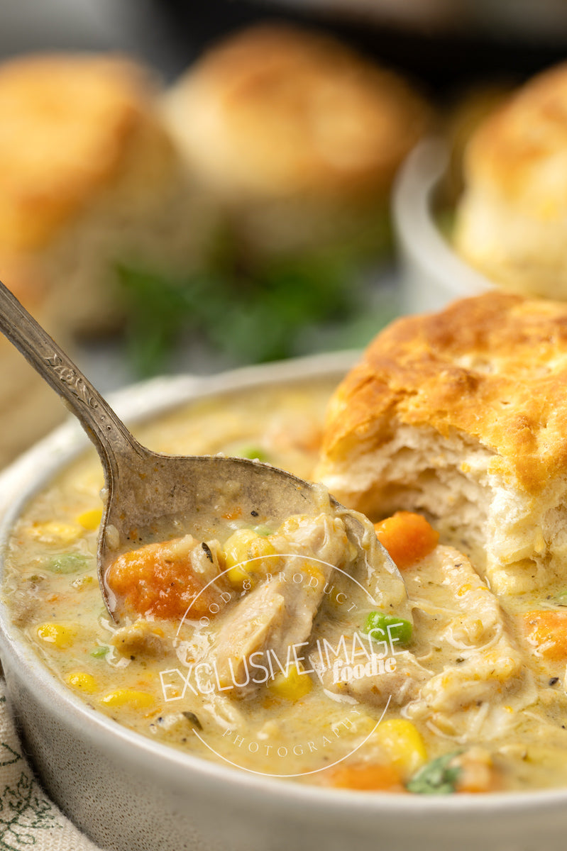 Instant pot chicken pot pie recipe close up photography for food bloggers