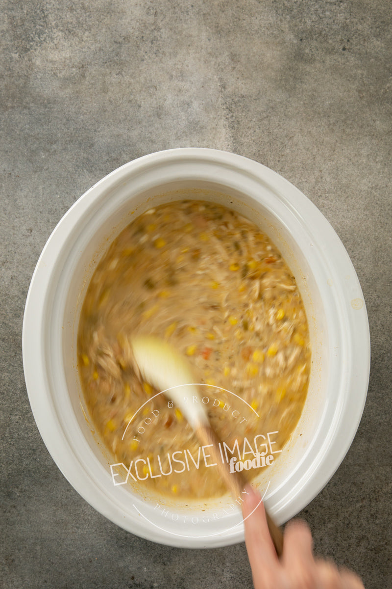 Loaded Queso Crockpot White Chicken Chili Recipe (exclusive)