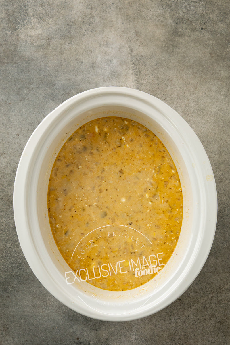 Loaded Queso Crockpot White Chicken Chili Recipe (exclusive)