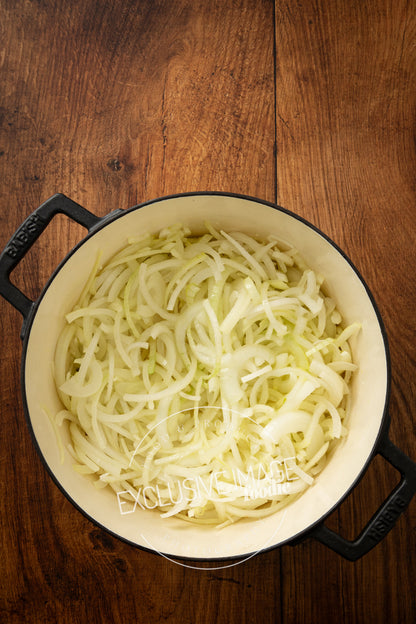 One Pot French Onion Soup Pasta Recipe (exclusive)