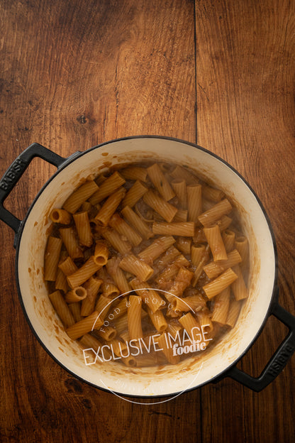 One Pot French Onion Soup Pasta Recipe (exclusive)