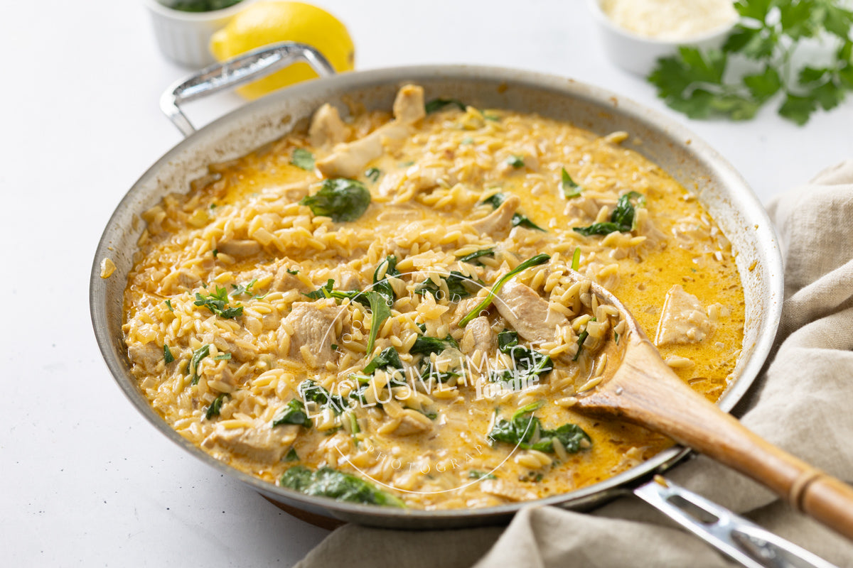 One-Pot Lemon Chicken Orzo with Spinach Recipe (exclusive)