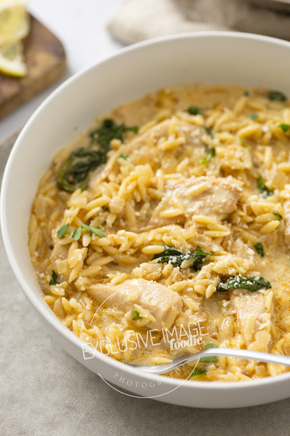 One-Pot Lemon Chicken Orzo with Spinach Recipe (exclusive)