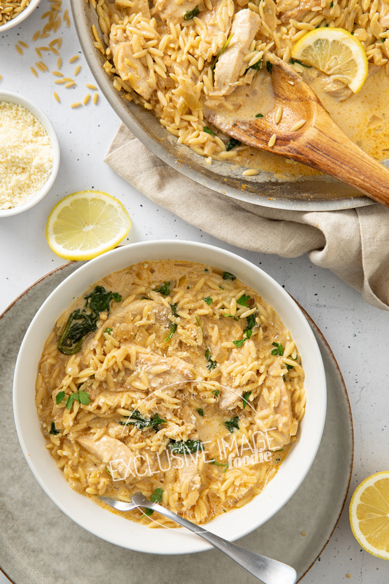 One-Pot Lemon Chicken Orzo with Spinach Recipe (exclusive)