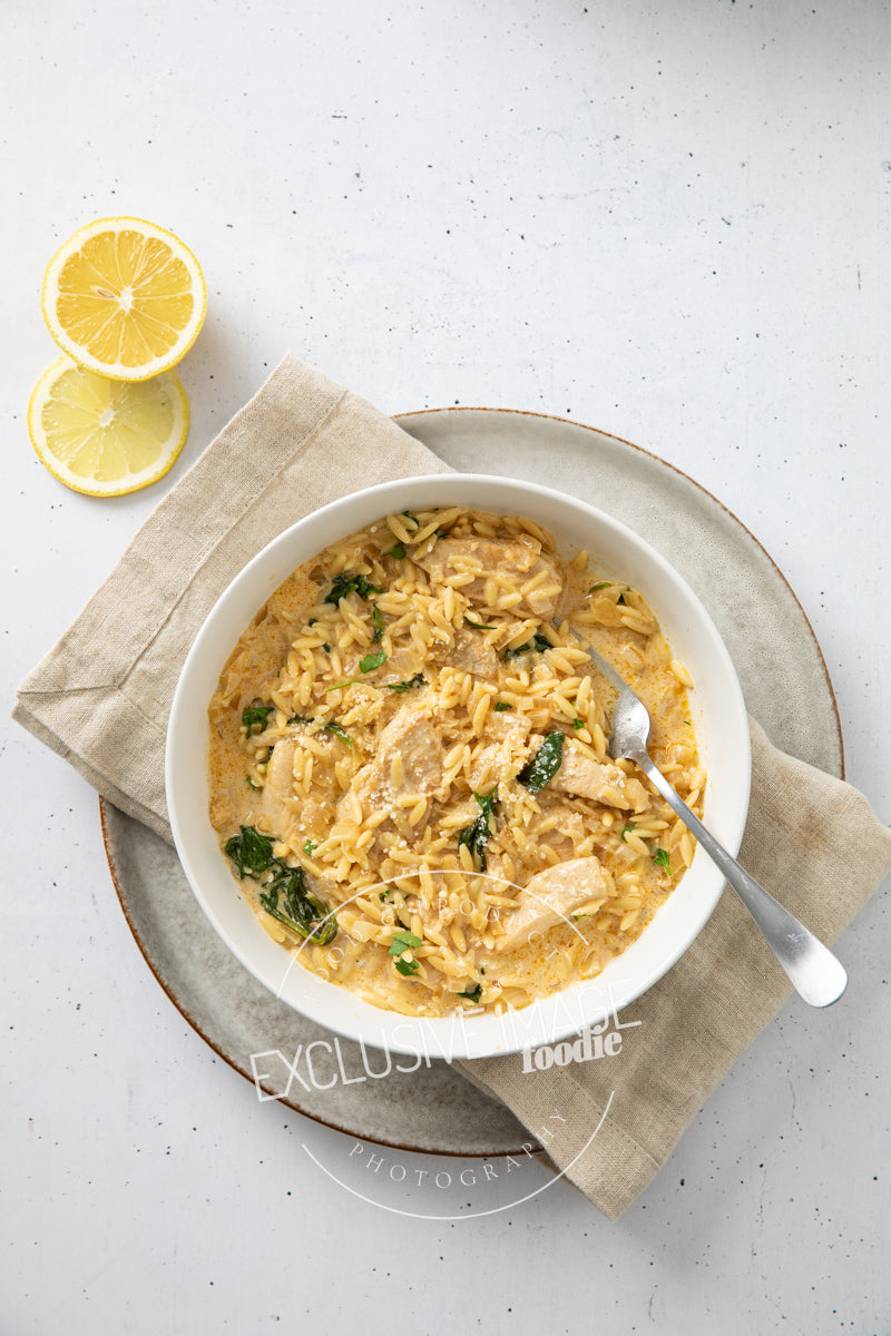 One-Pot Lemon Chicken Orzo with Spinach Recipe (exclusive)