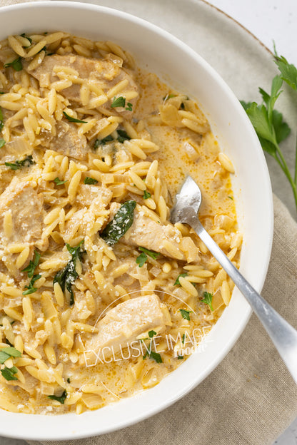 One-Pot Lemon Chicken Orzo with Spinach Recipe (exclusive)