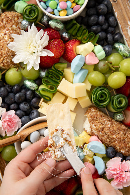 Pastel Snack Board Recipe for 4-6 people (exclusive)