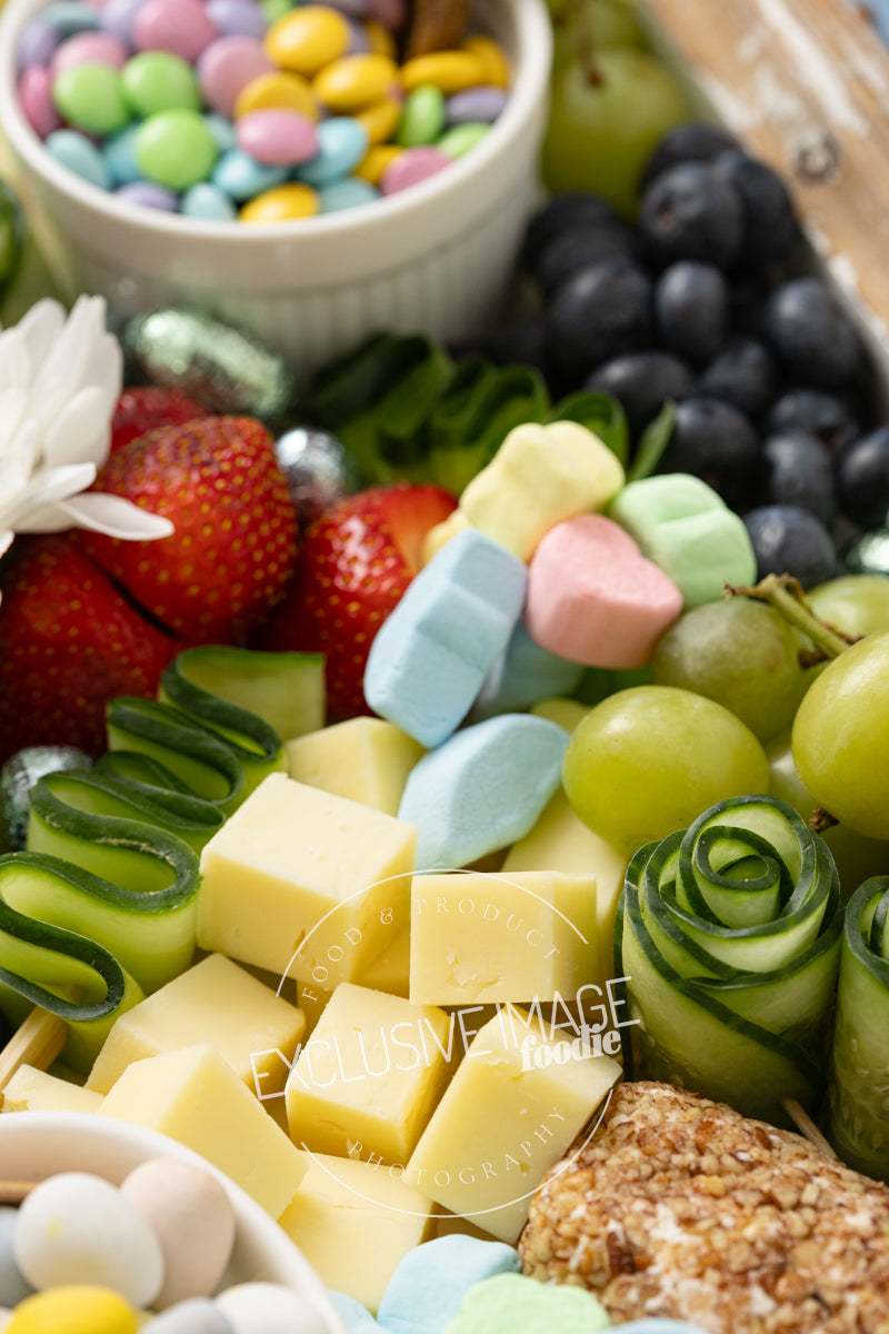 Pastel Snack Board Recipe for 4-6 people (exclusive)