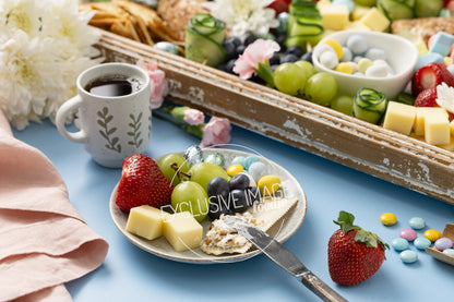 Pastel Snack Board Recipe for 4-6 people (exclusive)