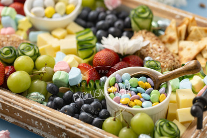 Pastel Snack Board Recipe for 4-6 people (exclusive)
