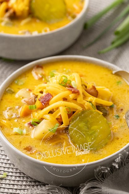 Slow Cooker Cheeseburger Soup Recipe (exclusive)