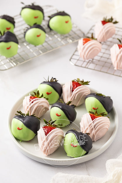 Wicked Themed White Chocolate Covered Strawberries Recipe + VIDEO (exclusive)